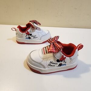 Disney Baby Girls Minnie Mouse White and Red Sneakers Size 5